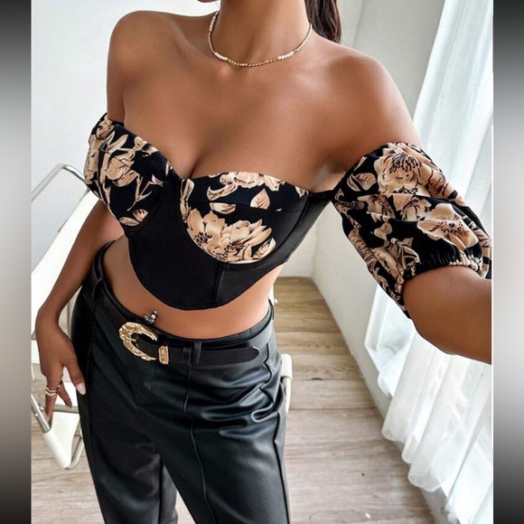Boho floral print off shoulder crop top - Picture 4 of 6